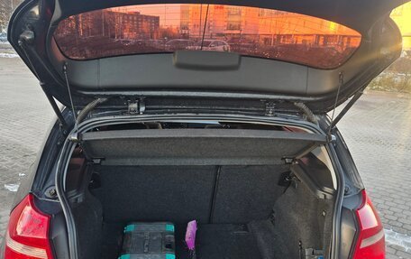 BMW 1 серия, 2009 год, 680 000 рублей, 14 фотография