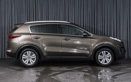 KIA Sportage IV рестайлинг, 2017 год, 2 300 000 рублей, 5 фотография