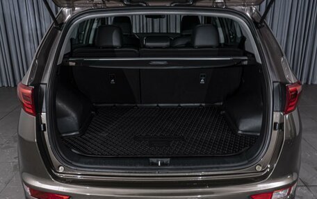 KIA Sportage IV рестайлинг, 2017 год, 2 300 000 рублей, 21 фотография