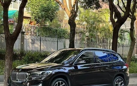 BMW X1, 2021 год, 2 300 000 рублей, 3 фотография