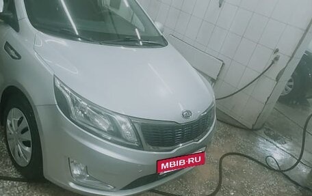 KIA Rio III рестайлинг, 2012 год, 650 000 рублей, 10 фотография