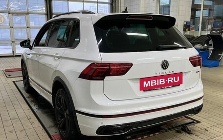 Volkswagen Tiguan II, 2021 год, 2 890 000 рублей, 3 фотография