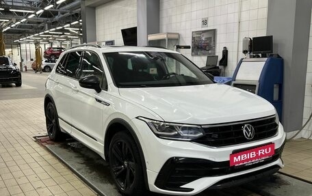 Volkswagen Tiguan II, 2021 год, 2 890 000 рублей, 5 фотография