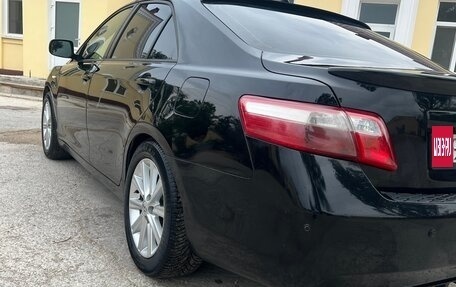 Toyota Camry, 2007 год, 1 300 000 рублей, 2 фотография