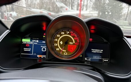 Ferrari Portofino, 2019 год, 18 000 000 рублей, 8 фотография