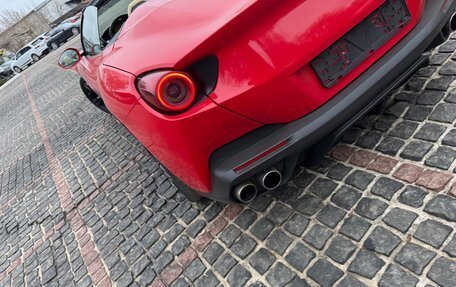 Ferrari Portofino, 2019 год, 18 000 000 рублей, 24 фотография