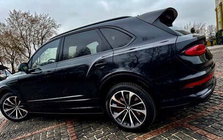 Bentley Bentayga I, 2021 год, 19 800 000 рублей, 17 фотография