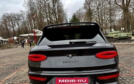 Bentley Bentayga I, 2021 год, 19 800 000 рублей, 37 фотография