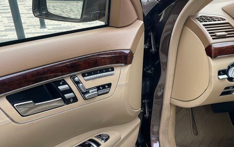 Mercedes-Benz S-Класс, 2010 год, 1 990 000 рублей, 14 фотография