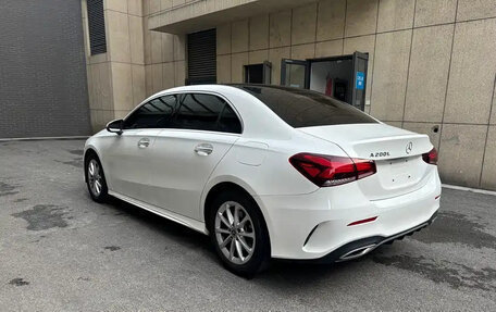 Mercedes-Benz A-Класс, 2022 год, 1 895 099 рублей, 6 фотография