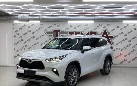 Toyota Highlander, 2023 год, 6 400 000 рублей, 1 фотография