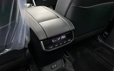 Toyota Highlander, 2023 год, 6 400 000 рублей, 27 фотография