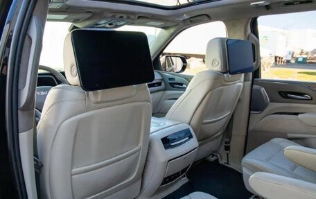 Cadillac Escalade V, 2022 год, 9 100 001 рублей, 12 фотография