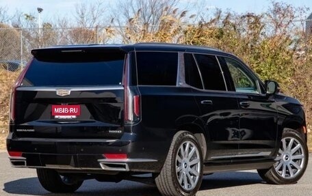 Cadillac Escalade V, 2022 год, 9 100 001 рублей, 6 фотография