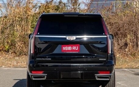 Cadillac Escalade V, 2022 год, 9 100 001 рублей, 7 фотография