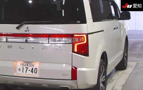 Mitsubishi Delica D:5 I, 2021 год, 2 800 005 рублей, 3 фотография