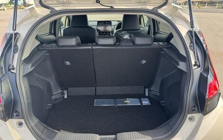 Toyota Aqua, 2022 год, 1 350 005 рублей, 5 фотография