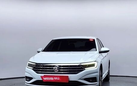Volkswagen Jetta VII, 2021 год, 1 450 000 рублей, 2 фотография