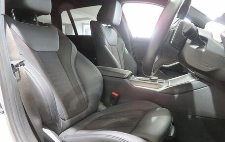 BMW 3 серия, 2022 год, 2 850 005 рублей, 7 фотография