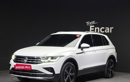 Volkswagen Tiguan II, 2022 год, 3 320 143 рублей, 1 фотография