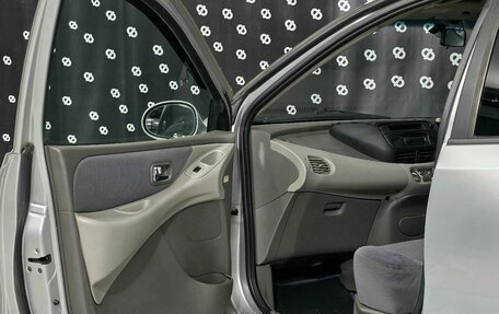 Nissan Tino, 1998 год, 252 000 рублей, 11 фотография