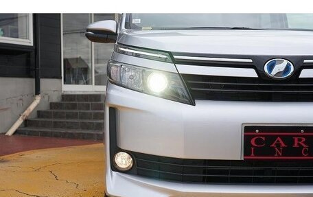 Toyota Voxy III, 2015 год, 1 800 000 рублей, 13 фотография