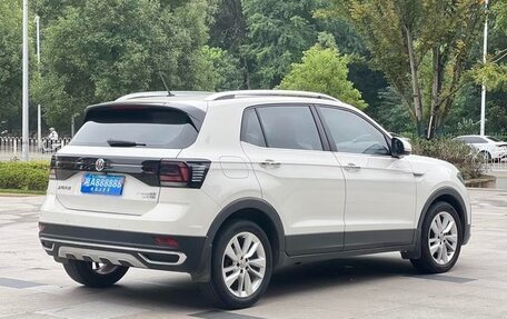 Volkswagen T-Cross I, 2021 год, 1 640 005 рублей, 4 фотография