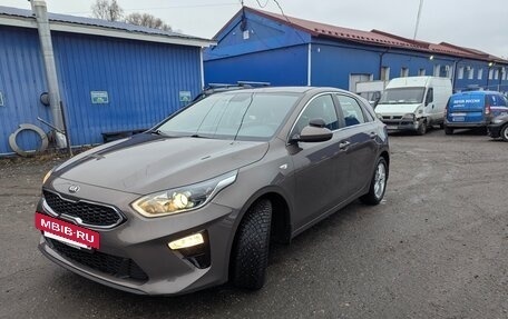 KIA cee'd III, 2020 год, 1 900 000 рублей, 2 фотография