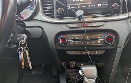 KIA cee'd III, 2020 год, 1 900 000 рублей, 14 фотография