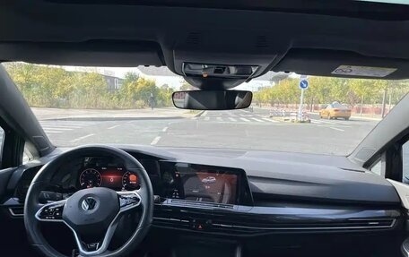 Volkswagen Golf VIII, 2022 год, 1 900 005 рублей, 8 фотография