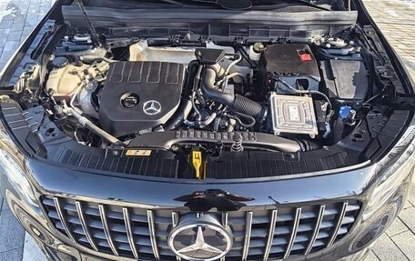 Mercedes-Benz GLB, 2022 год, 2 670 700 рублей, 2 фотография