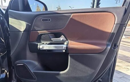 Mercedes-Benz GLB, 2022 год, 2 670 700 рублей, 14 фотография