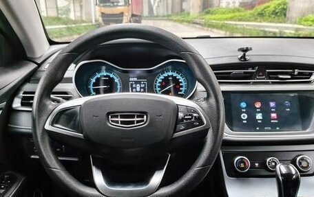 Geely Emgrand, 2021 год, 1 200 000 рублей, 9 фотография