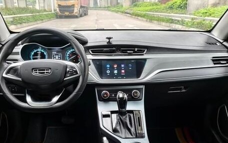 Geely Emgrand, 2021 год, 1 200 000 рублей, 8 фотография