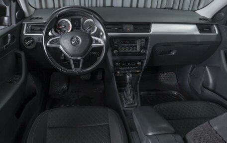 Skoda Rapid I, 2016 год, 989 000 рублей, 6 фотография