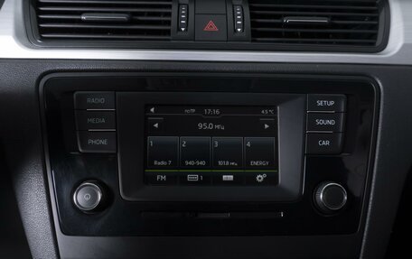 Skoda Rapid I, 2016 год, 989 000 рублей, 12 фотография