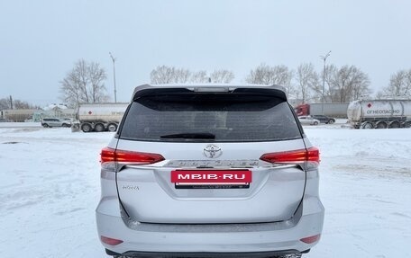 Toyota Fortuner II, 2021 год, 3 250 000 рублей, 4 фотография