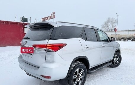 Toyota Fortuner II, 2021 год, 3 250 000 рублей, 2 фотография