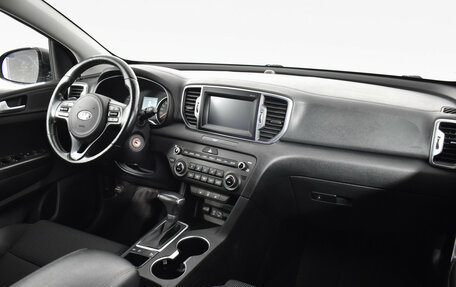 KIA Sportage IV рестайлинг, 2018 год, 1 845 000 рублей, 10 фотография