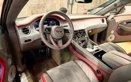 Bentley Continental GT III, 2021 год, 28 000 000 рублей, 10 фотография