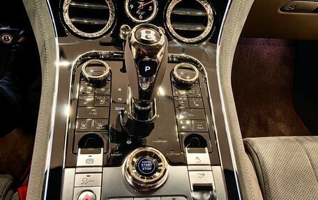 Bentley Continental GT III, 2021 год, 28 000 000 рублей, 12 фотография