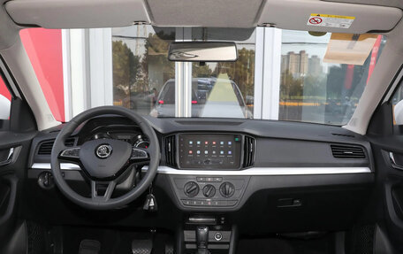 Skoda Kamiq I, 2025 год, 2 205 005 рублей, 8 фотография