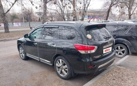 Nissan Pathfinder, 2015 год, 2 200 000 рублей, 5 фотография