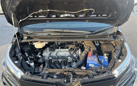 Toyota Voxy III, 2021 год, 2 370 005 рублей, 6 фотография