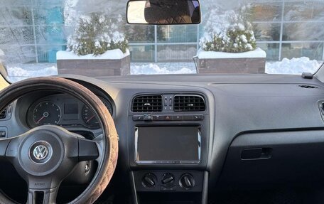 Volkswagen Polo VI (EU Market), 2012 год, 695 000 рублей, 9 фотография