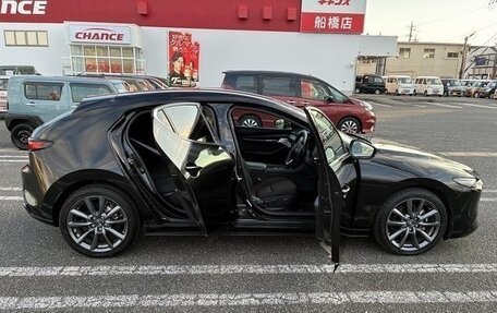 Mazda 3, 2022 год, 1 450 000 рублей, 9 фотография