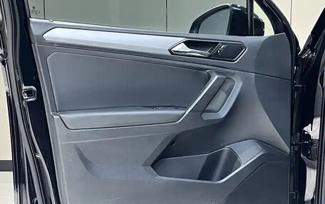 Volkswagen Tiguan II, 2021 год, 1 909 069 рублей, 11 фотография