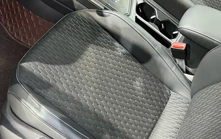 Volkswagen Tiguan II, 2021 год, 1 909 069 рублей, 13 фотография