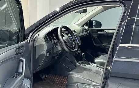 Volkswagen Tiguan II, 2021 год, 1 909 069 рублей, 12 фотография