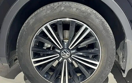 Volkswagen Tiguan II, 2021 год, 1 909 069 рублей, 10 фотография